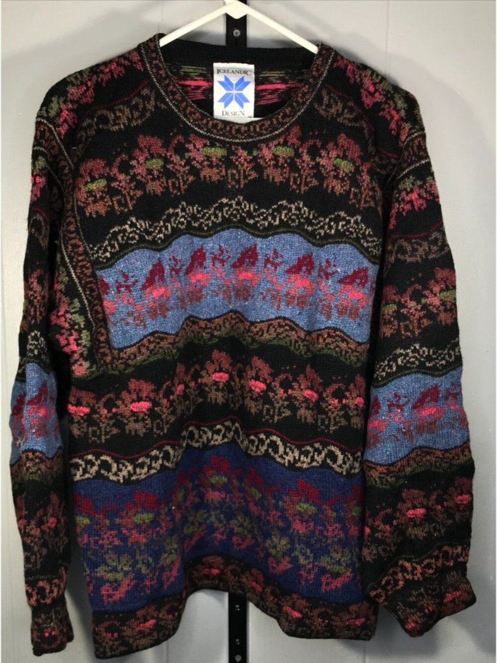 Vintage Icelandic Design Sweater Womens S/M Boho 100% Wool Fair Isle Knit 90s